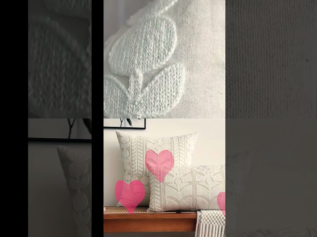 Vídeo relacionado con Aodafei Funda Cojin 45x45 cm Flores Bordado Fundas Cojines - Decorativas Fundas de Almohada Funda para Sofá, Sala de Estar,Patio y Jardín Cojines,Motivo Crisantemo e Hibisco