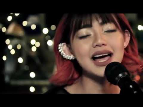 KLWKN (music video) music hero