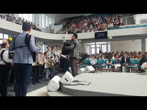 Fratii Strugariu & Ansamblul de acordeonisti ! (Nunta Samy & Iemima Strugariu 2019)