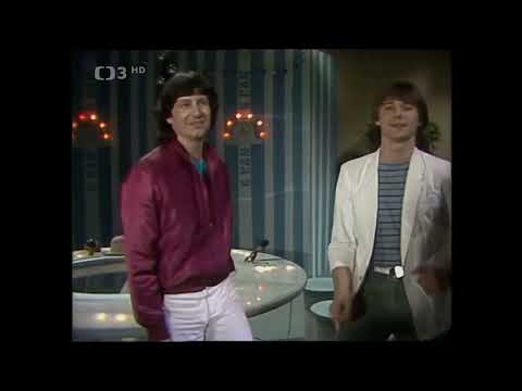 Petr Kotvald & Stanislav Hložek -   Holky z Naší Školky 1982