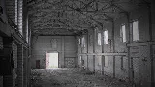 preview picture of video 'Urban Exploration - Derelicted Factory (Sillamäe, Estonia)'