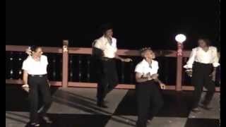 Louise Gordon & The Sassy Divas ( Tonight is the night )