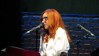 Tori Amos Amsterdam May 29th 2014 Frozen (Madonna Cover)