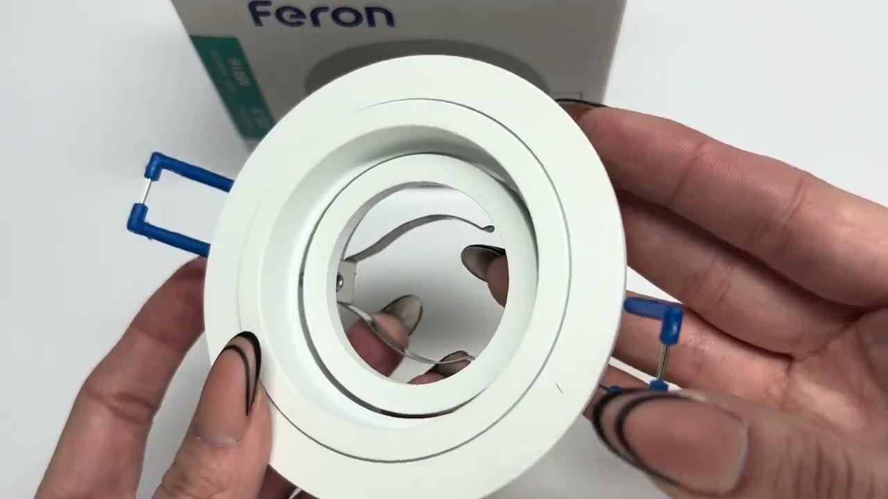 Врезной точечный светильник FERON DL8340 белый 01829