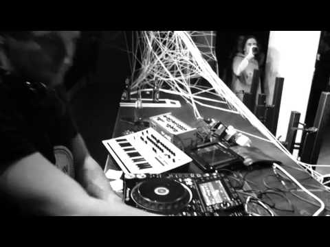 Hutenberger LIVE / DJ Set @ Archiv 004