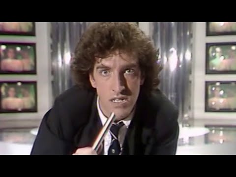 BA Robertson - Saint Saens - The Kenny Everett Video Cassette E01 - 16/04/1981