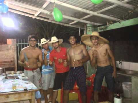 Comitiva Pega No Breu