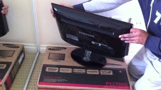 Video thumbnail for Samsung P2270HD Unboxing & setup by iftibashir