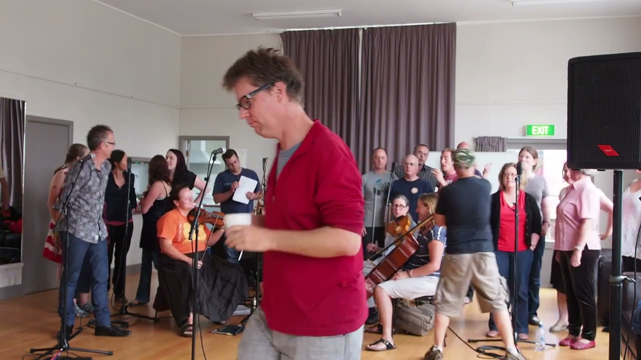 RAW footage Doubtful Sounds and Strung Out rehearse at Aro Hall for Summer City gig (21 January 2013) - Rehearsal