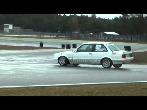 IV SuperOes Tor Poznań 2014 - Wojtek Puchalski - BMW E30 318is