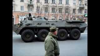 preview picture of video 'Victory parade rehearsal in Murmansk (Machinery) -- Репетиция Парада победы в Мурманске (Техника)'