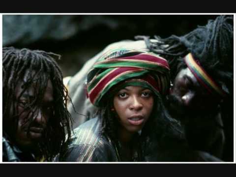 Black Uhuru - Plastic Smile
