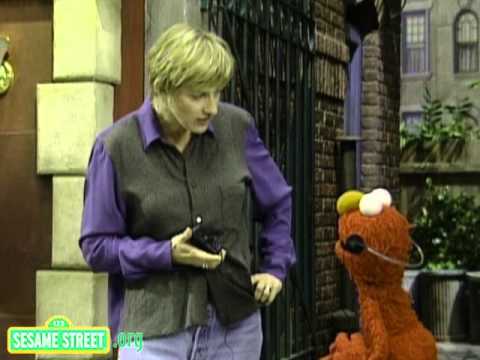 Sesame Street: Ellen DeGeneres And Elmo Take Turns