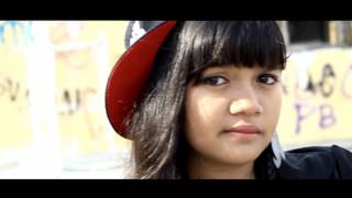 Download lagu PUTRI CI - SIANTAR RAP FOUNDATION (SRF) - I'M A LADY mp3