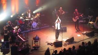 The Divine Comedy - &#39;A Drinking Song&#39; + &#39;Tonight We Fly&#39; @ Cirque Royal Brussel 30 jan 2017