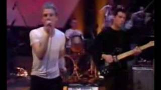 Belle   Sebastian -I&#39;m Waking Up To Us (Live)-.flv