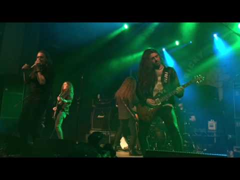 Mason Hill Mississippi Queen Winterstorm Troon 26 11 2016