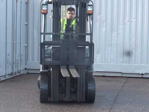 TOYOTA 8FDF18 DIESEL COUNTER BALANCE FORKLIFT TRUCK FOR SALE WEST MIDLANDS