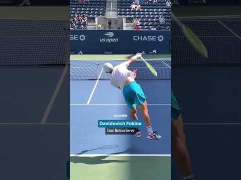 DAVIDOVICH FOKINA serve em câmera lenta no US Open 22’ 💥🇪🇸 #Shorts #Tennis