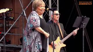 MAVIS STAPLES    WHO TOLD YOU THAT into CAN YOU GET TO THAT  Way Out West