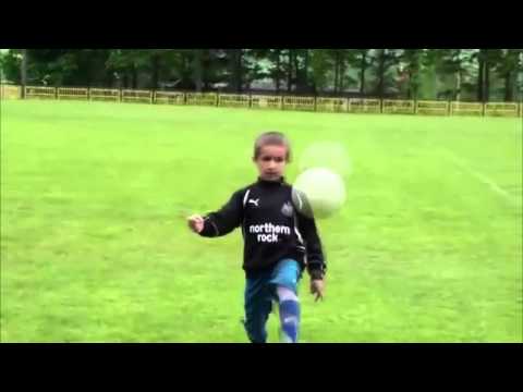 Football Freestyle Showcase: Patrik Jakubik | ViralSport