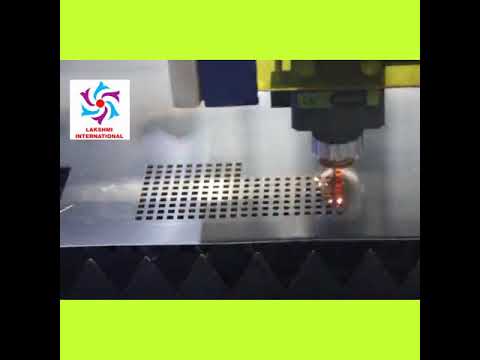 1000 W Fiber Laser Cutting Machine