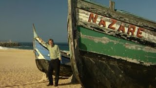 preview picture of video 'Nazaré, Portugal: Petticoats and Barnacles'
