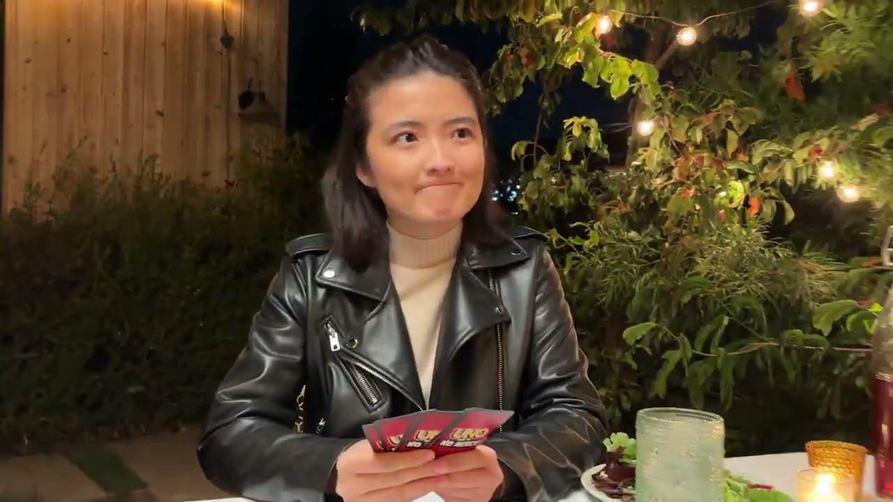 UNO No Mercy: Nincs kegyelem kártyajáték - Mattel videó