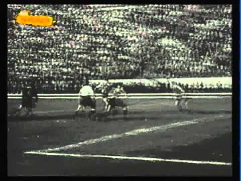 1950 (July 13) Uruguay 3-Sweden 2 (World Cup).mpg
