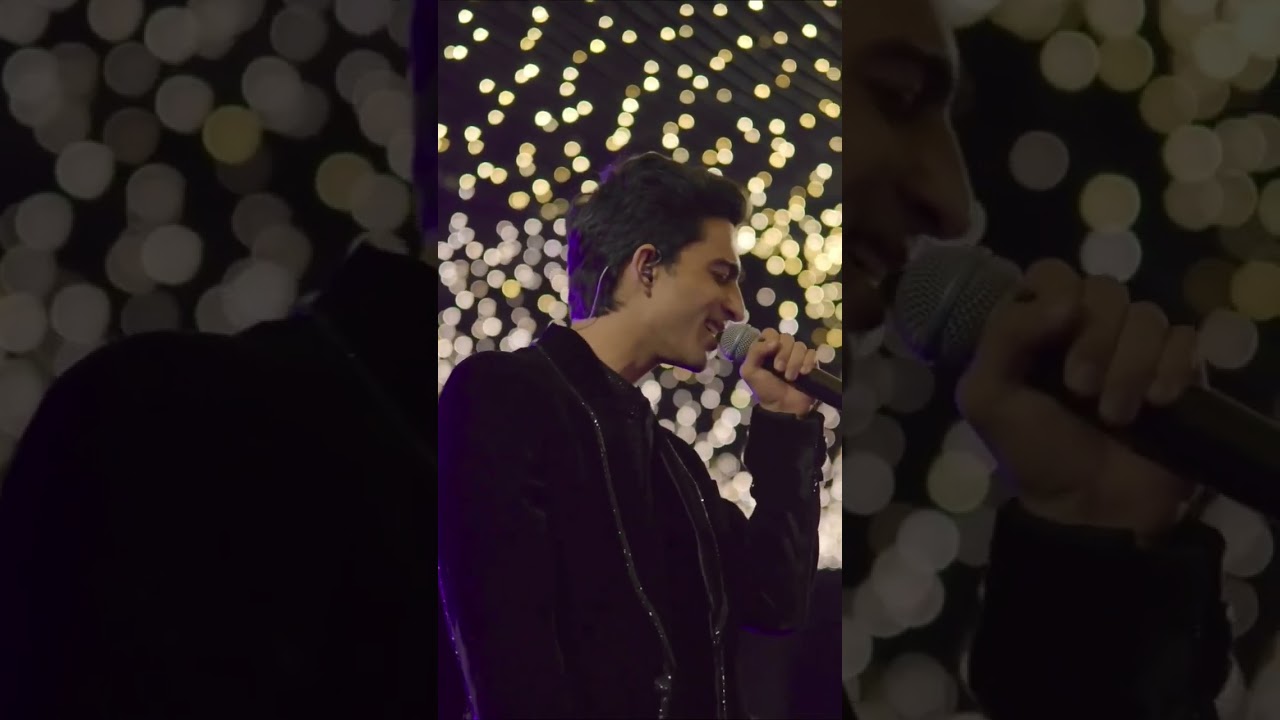 Kiara Advani's Brother singing at Kiara Siddharth Wedding