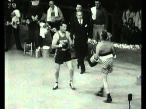 Bob Hope fights Jack Dempsey