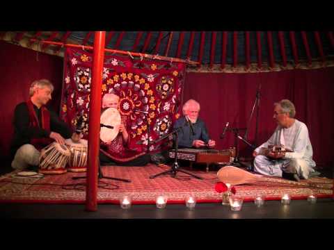 Traditional Afghan Music on Rubab and Santur - "Pareshe Jal" (The Flight of the Lark)