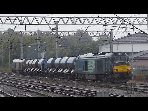TnT DRS Class 68s leave Carlisle (20/10/22)