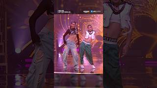 Download lagu Dance Queens Unite 🔥 | Chitrakshi, Vartika Jha | Realme Hip Hop India S2 | Amazon MX Player mp3