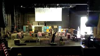 It's They Might Be Giants - Load-in at the Warfield!