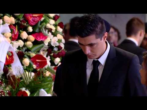 Oscar Cardozo na despedida ao Rei Eusébio