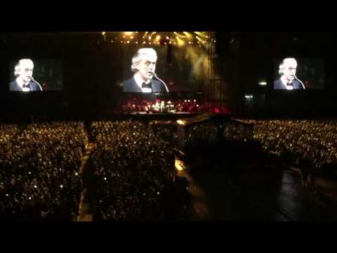 PAULA FERNANDES convidada de Andrea Bocelli não canta em dueto e deixa o público indignado!