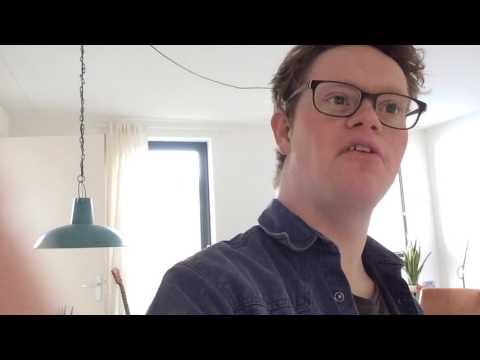 Rondleid door me kamer in westenholte