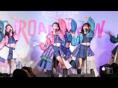 200829 BNK48 Jennis - Heavy Rotation @ Road Show Chaing Mai [Fancam 4K60p]