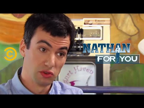 Váš Nathan – Mražený jogurt s hovínkovou příchutí