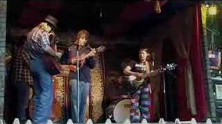 Lexy Dawson & the Hitchhikers - Stage 5 - 