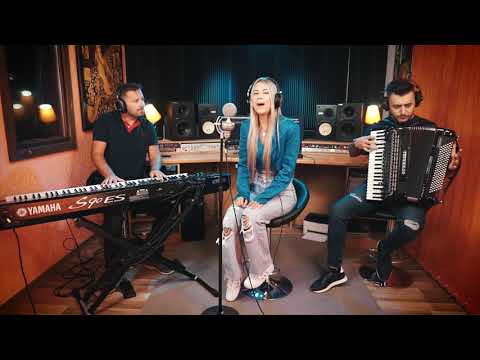 Lejla Brčaninović - Tvrdjava od ljubavi (Live Cover)