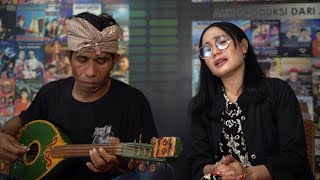 Download lagu LIVE GAMBUS TUNGGAL ~ AWAK TEBURUNGAN @ERNISASAK & Bicik mp3