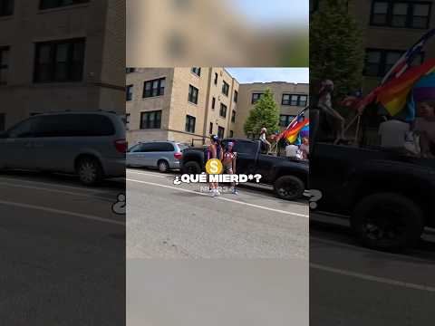 Una Chica Sorprende a un Motociclista tras hacer Wheelie (brian636)