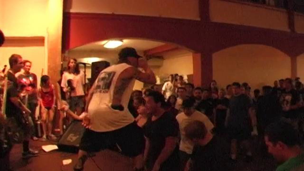 [hate5six] Trapped Under Ice - July 10, 2010
