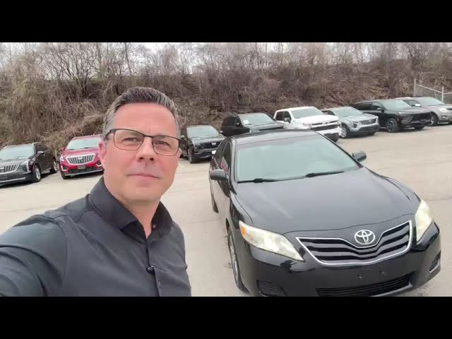 2011 Toyota Camry LE CD PLAYER | BLUETOOTH | ONE OWNER in Cars & Trucks in London