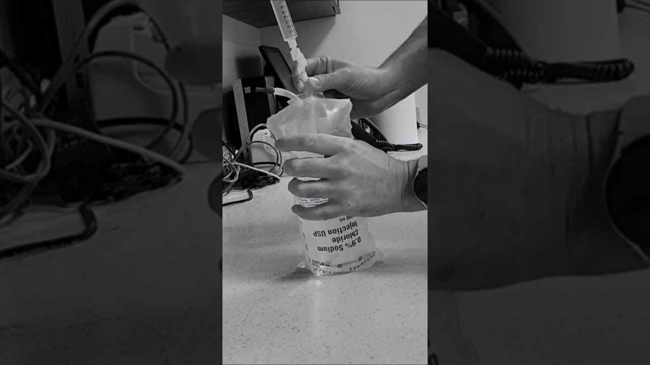 How to Exhaust Air from Bag for Cerebral Angiography #shorts