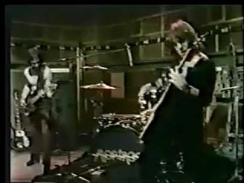 Montrose performs  Bad Motor Scooter in 1974 with Sammy Hagar on vocals