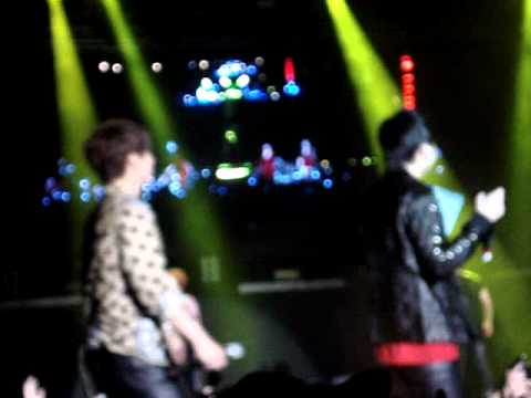 [FANCAM] 111213 UCUBE Brazil Fly so high