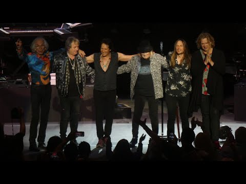 "Imagine (John Lennon) & Roundabout" Yes@PNC Bank Arts Center Holmdel, NJ 6/15/19